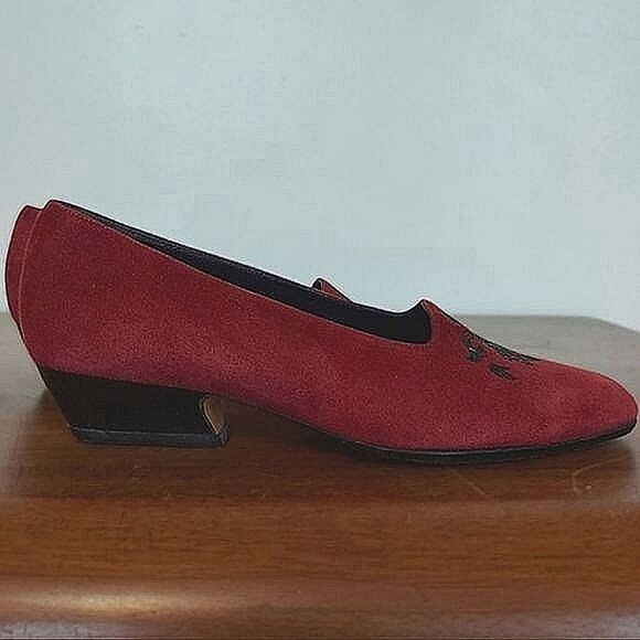Vtg burgundy Italian suede embroidered loafers | narrow EU 35 - Picture 7 of 12